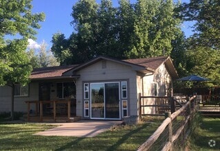 Building Photo - 601 Gutcher Dr