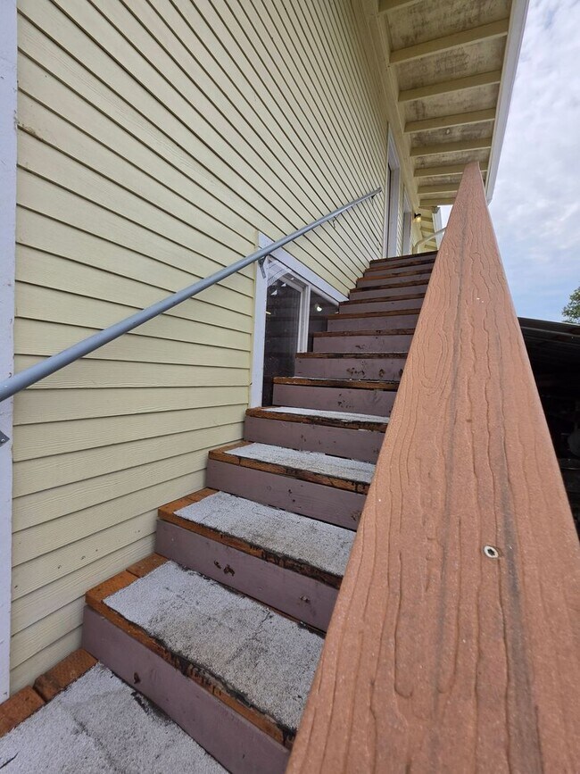 Foto del edificio - 1146 SW Lee Ln