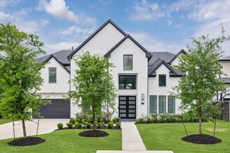 Building Photo - 626 Attingham Dr