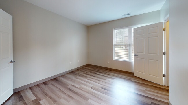 Interior Photo - Union Place