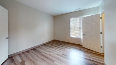 Interior Photo - Union Place