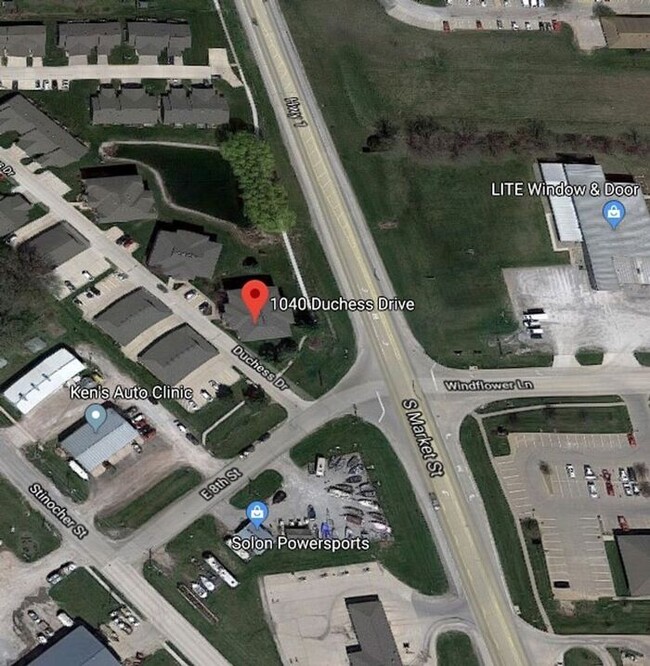 Building Photo - 1040 Duchess Dr