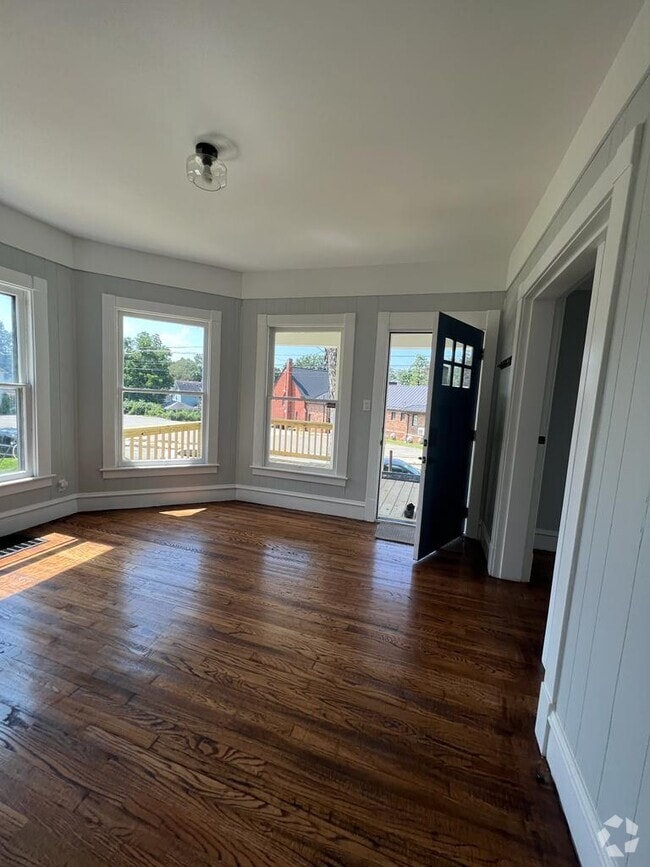 Houses for Rent Near Allegheny College Meadville, PA Student Housing