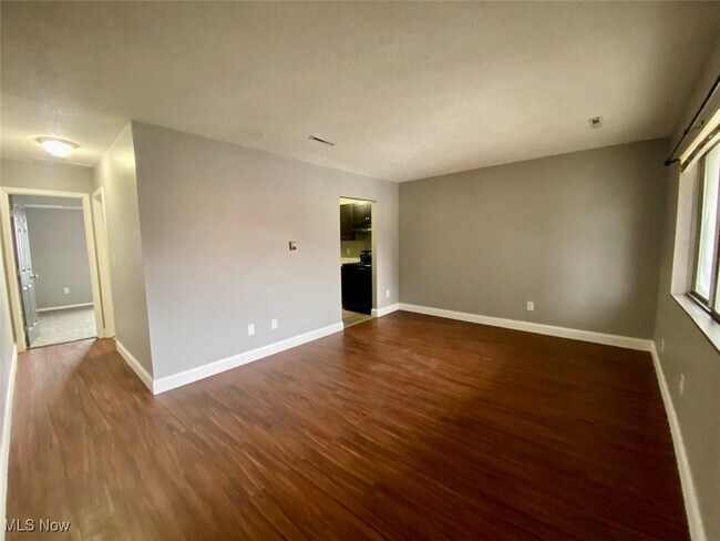 Foto del edificio - 2595 Terrace Ave