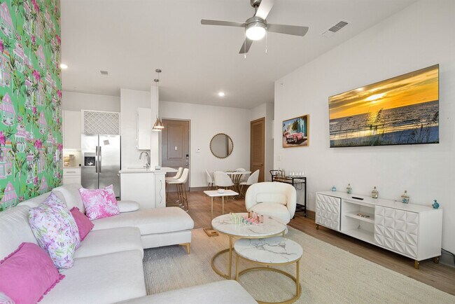 Foto del edificio - 8890 Founders Square Dr
