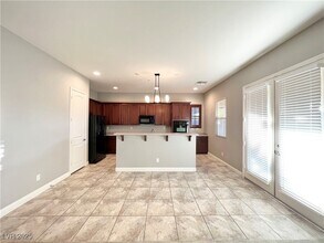 Building Photo - 2117 Thames View St