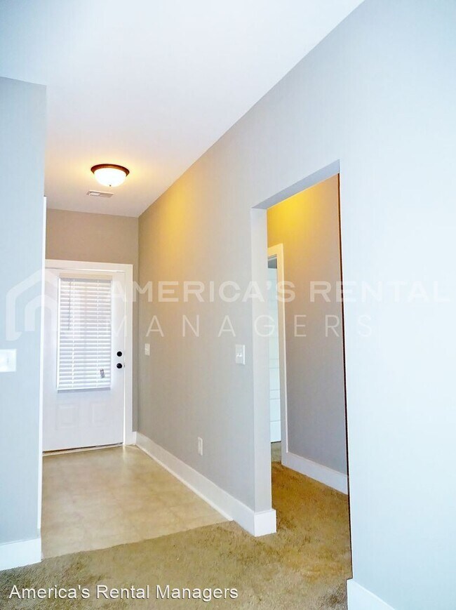 Building Photo - 4 br, 2 bath House - 442 Marsh Circle
