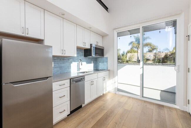 Foto del edificio - Encinitas studio with loft