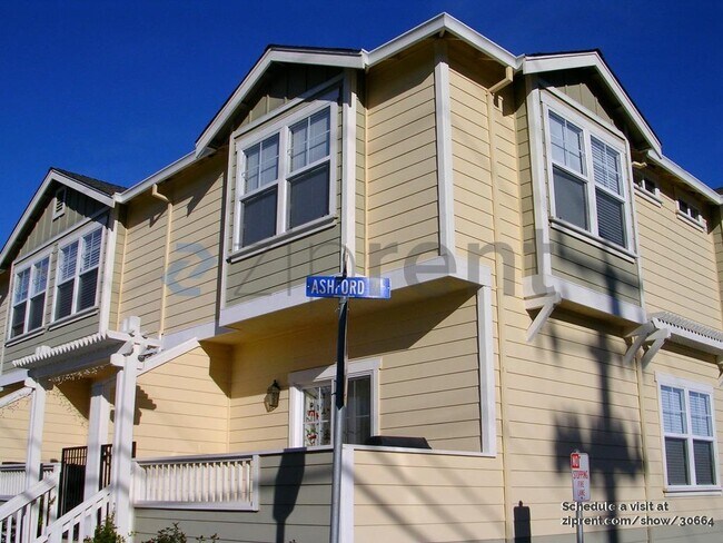 Building Photo - 20 Ashford Pl