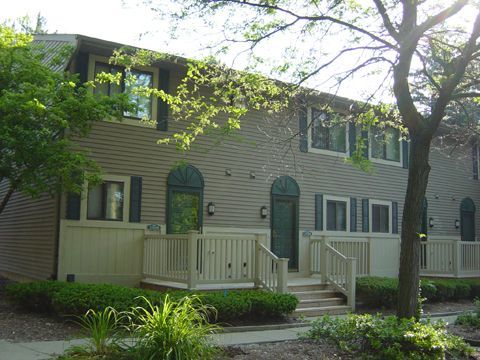 Primary Photo - 2196 Regency Dr