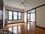 Primary Photo - 820 W Waveland Ave