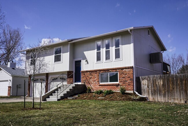 Foto del edificio - Beautifully Updated 4B/2B in Central Fort ...