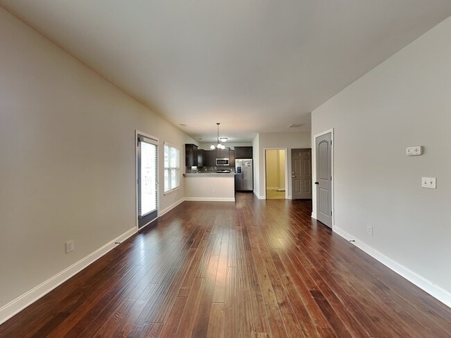 Building Photo - 333 Castle Top Ln SE