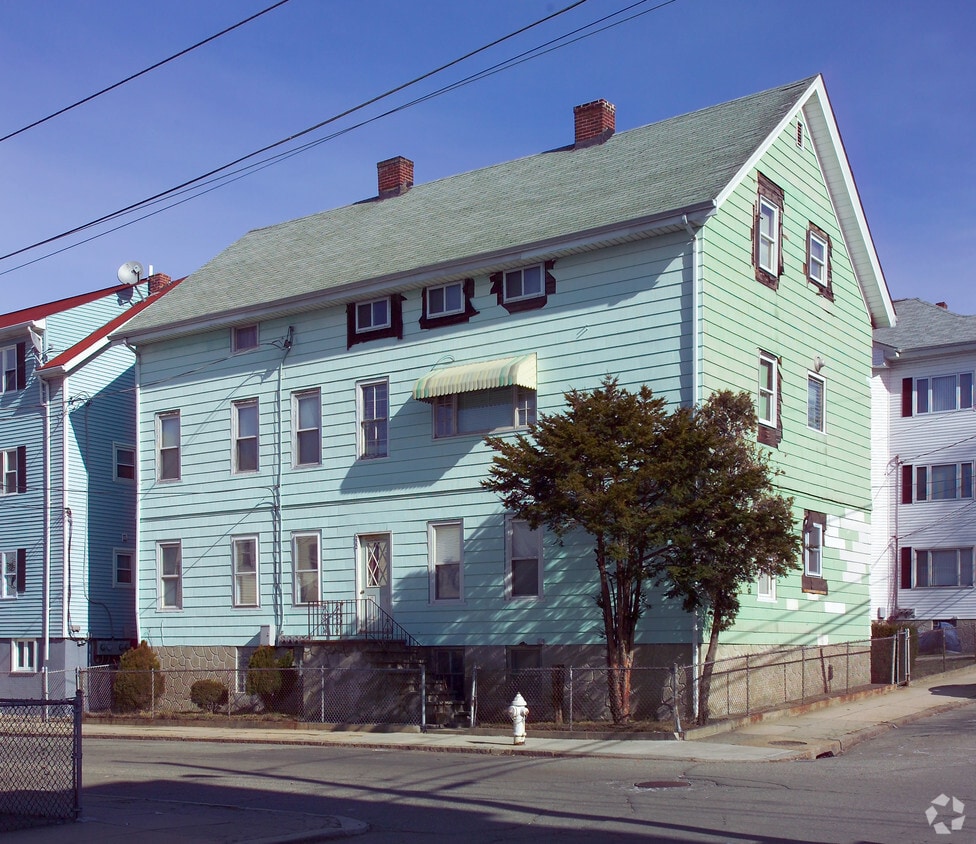 Primary Photo - 222 Fountain St