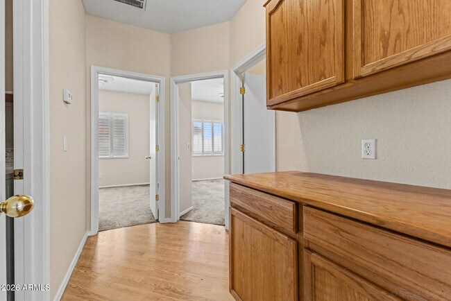 Building Photo - 8373 W Mary Ann Dr