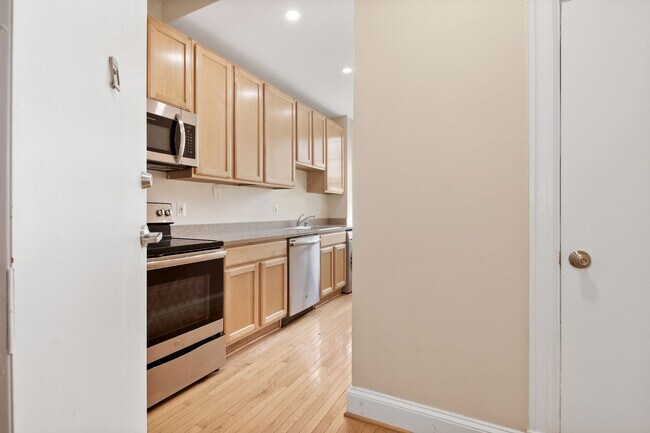 Foto del edificio - 1401 Columbia Rd NW