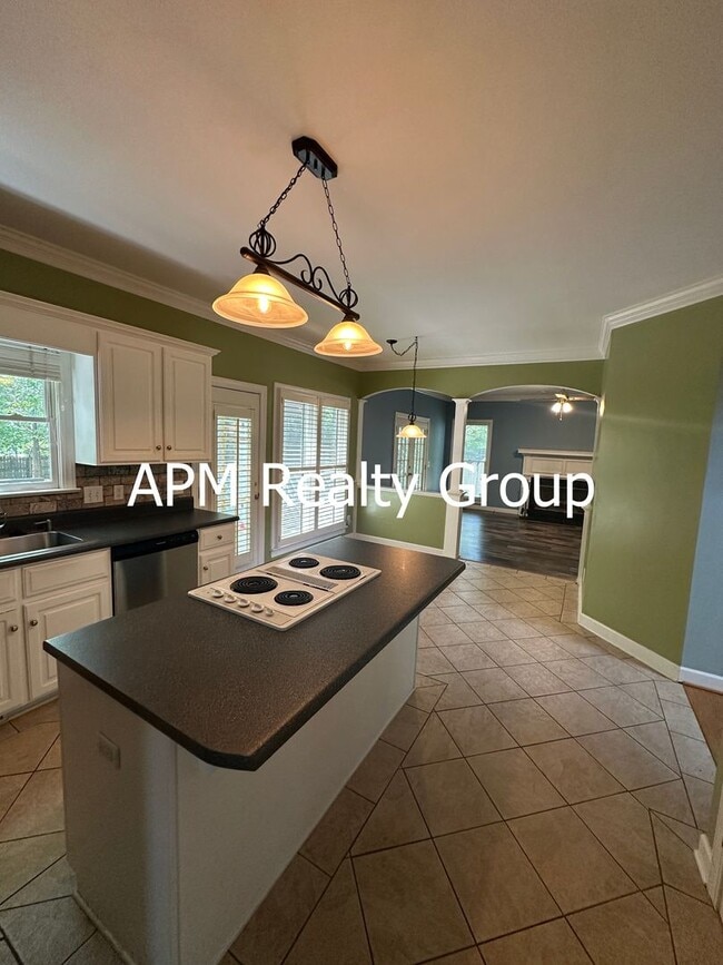 Building Photo - 109 Rolling Creek Cir