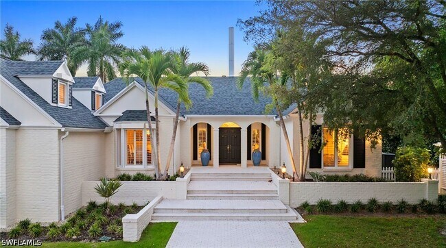 Foto del edificio - 2700 Treasure Ln