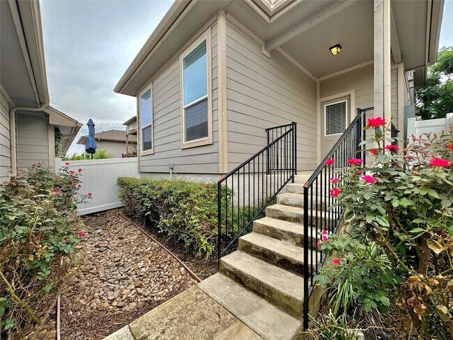 Foto del edificio - 407 Katmai Cir