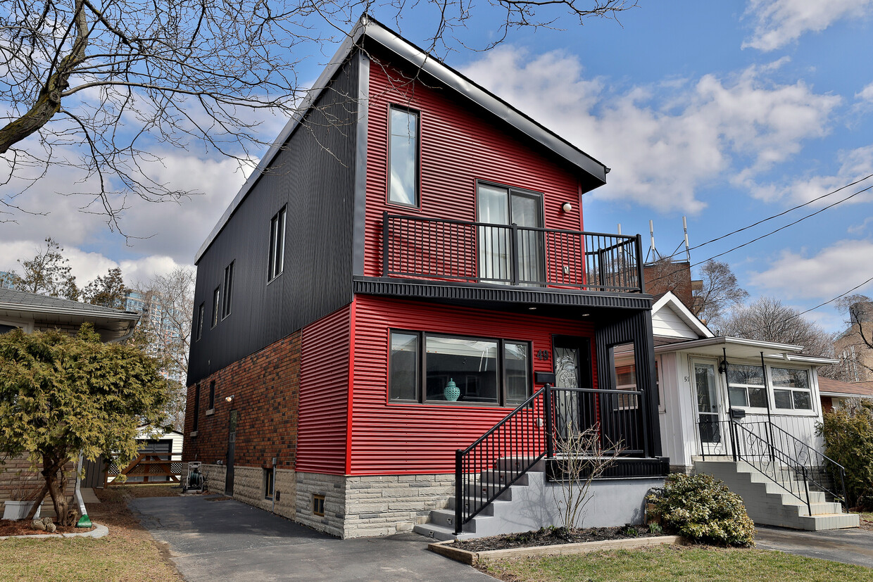 Primary Photo - 49 Poplar Ave
