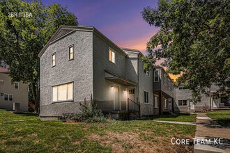 Building Photo - 5044 Baltimore Ave