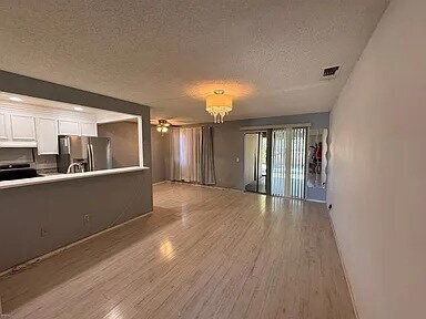 Foto del edificio - Cozy 2 bedroom 1 bathroom home.
