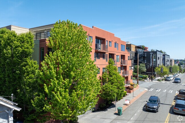 Building Photo - The Egypt Apartments