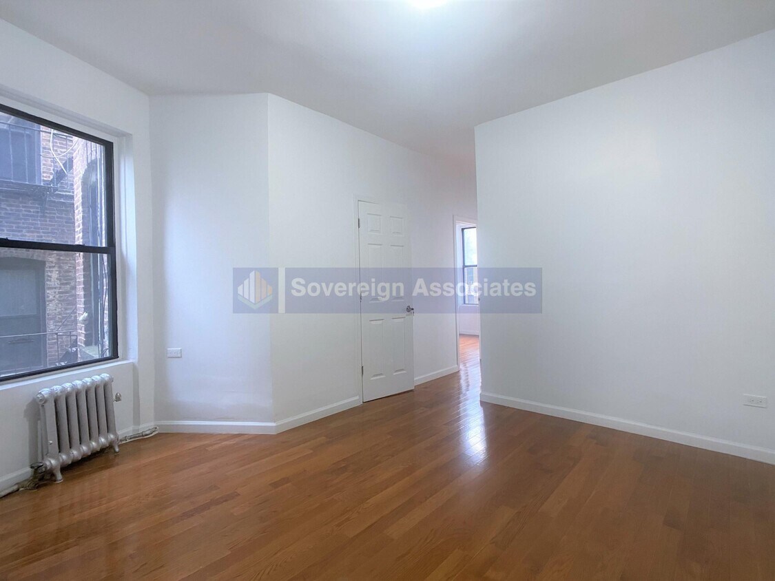 Primary Photo - 505 West 135th Street