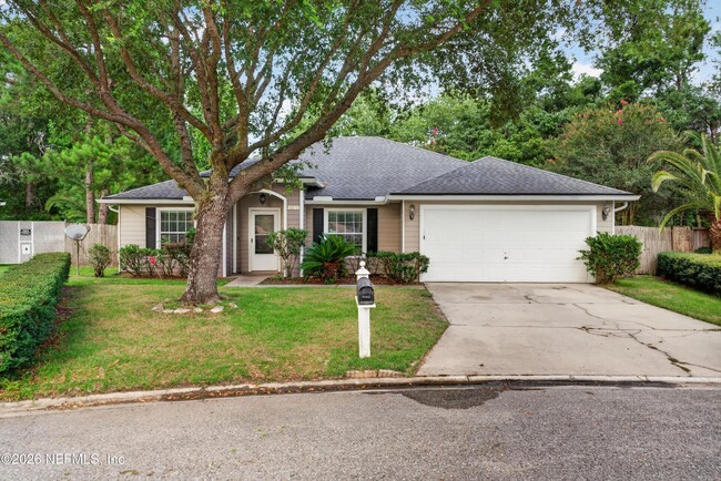 Foto del edificio - 1648 Glen Laurel Dr