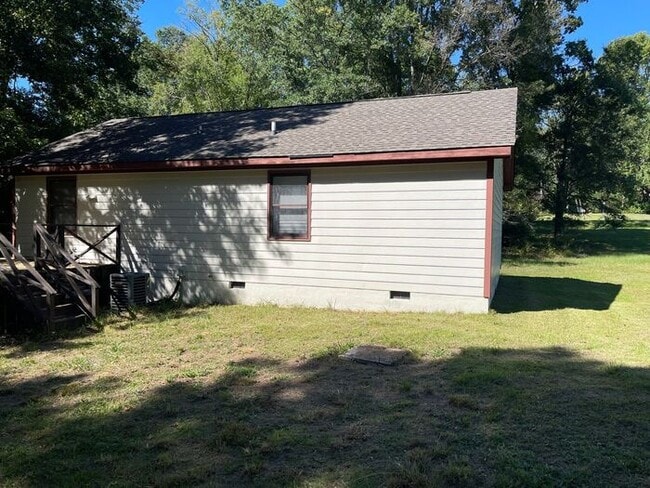 Building Photo - AVAILABLE NOW! - 1257 Mc Wilder Road, Loui...