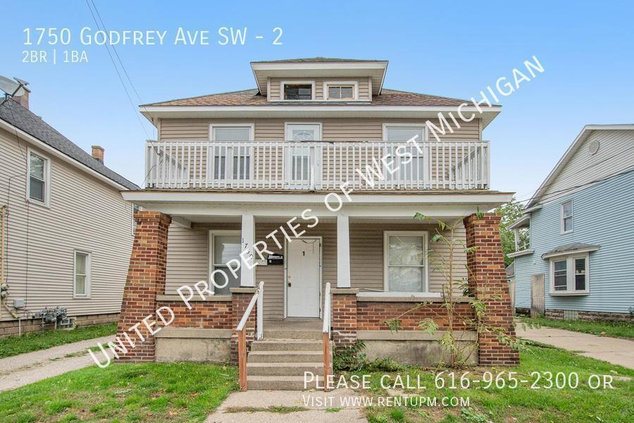 1750 Godfrey Ave SW Unit 2, Wyoming, MI 49509 Room for Rent in