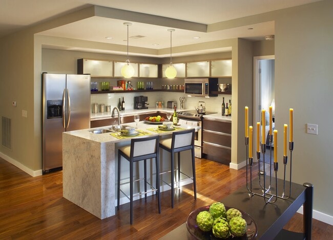 Park Pacific - Park Pacific Apartments