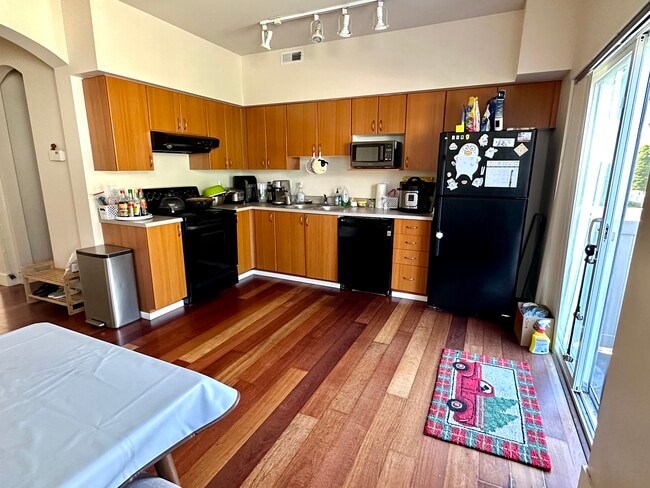 Building Photo - 18258 NE 96th Way