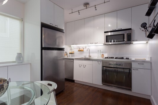 Foto del edificio - 654 39th St