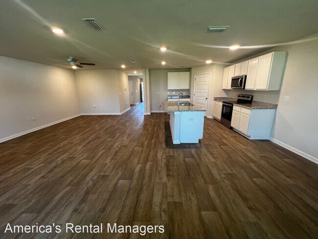 Building Photo - 4 br, 2 bath House - 10342 Ruffian Route