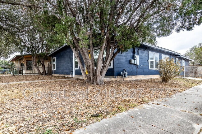 Foto del edificio - 1903 Athel Ave