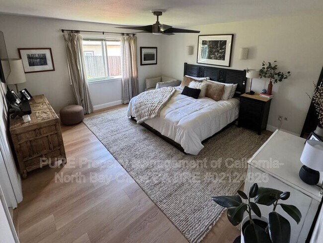 Foto del edificio - 1114 Emily Ave