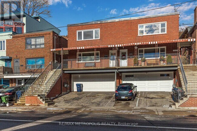 Photo du bâtiment - 1030 Davenport Rd
