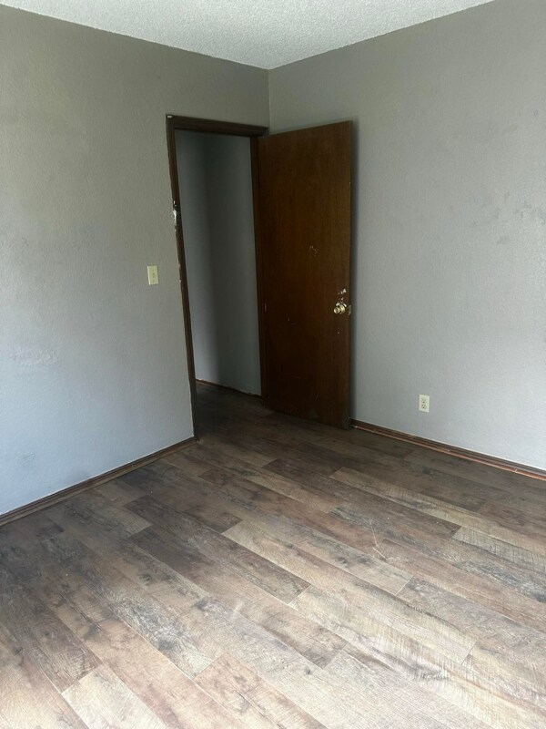 Foto del edificio - 1312 E Whittaker St