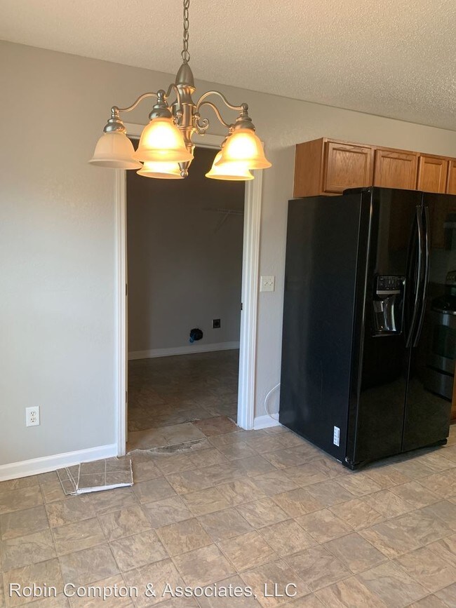Foto del edificio - 4 br, 2.5 bath House - 185 Cherry Laurel Lane