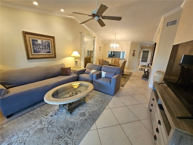 Foto del edificio - 7761 Jewel Ln