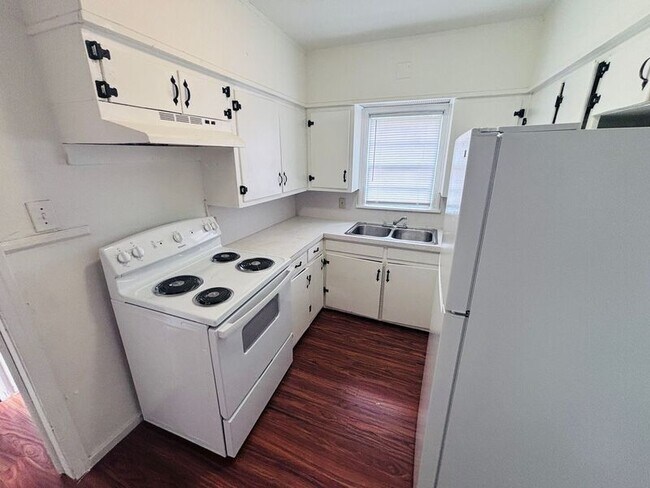 Foto del edificio - 239 Mason Blvd