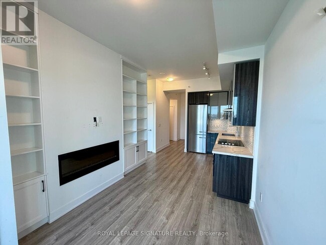 Building Photo - 20-4420 Shore Breeze Dr