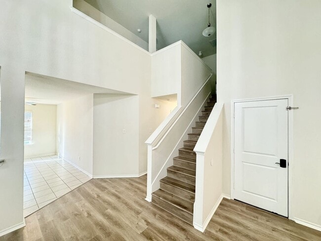 Building Photo - Spacious 4BR House in Forney