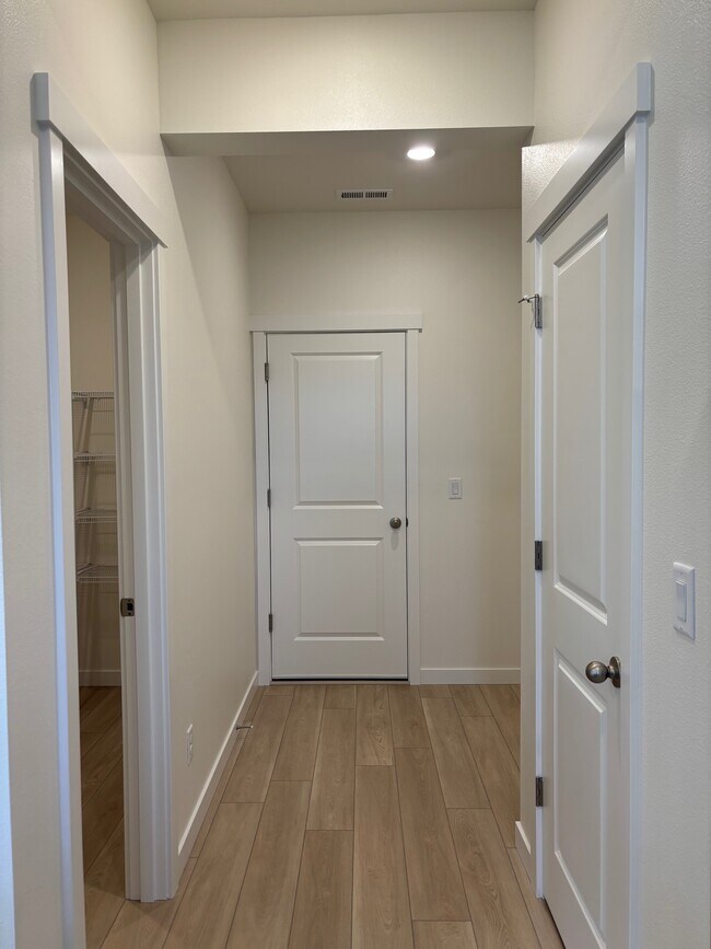 Foto del edificio - 17058 126th St E