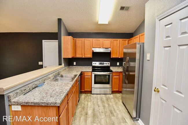 Foto del edificio - 3 br, 2 bath House - 6 Cordage Circle