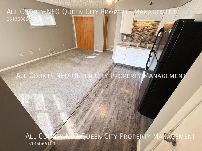 Building Photo - 21 Valleyview Dr
