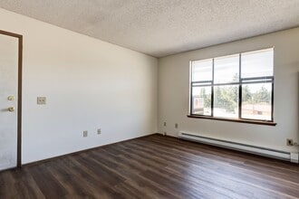 Building Photo - 33020 State Rte 20