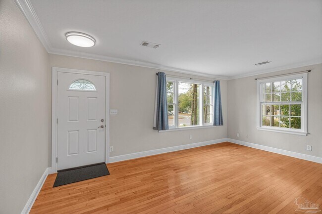 Foto del edificio - 830 W Moreno St