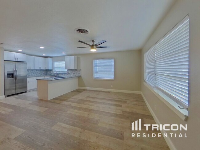 Foto del edificio - 3635 17th St N